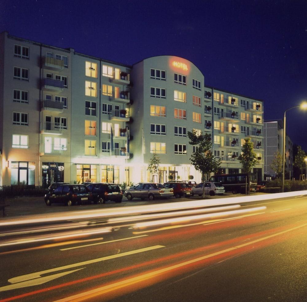Hotel Ascot Bristol Potsdam Exteriör bild